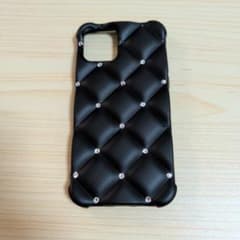 iPhone12 ケース キルティング柄スパンコール　黒