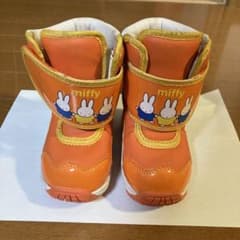 ミッフィー miffy　スノーブーツ13センチのサムネイル