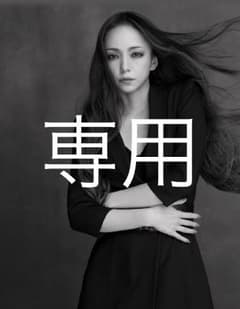 オフホワイトのウェディンググローブのサムネイル