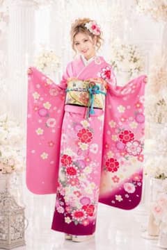 未使用に近い 正絹振袖フルセット ピンク地 桜・菊文様 成人式に