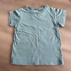 NEEDLEWORKS STANDARD グリーン Tシャツのサムネイル