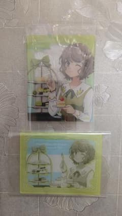 【青春ブタ野郎】古賀朋絵 アクリルカード 2種セット お茶会ver.のサムネイル
