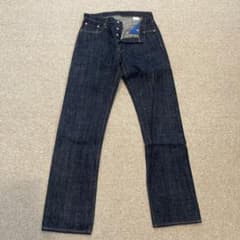 新品未使用 Sugar Cane 琉球藍染 ストレートデニム 蛇革パッチ W31 新品未使用 Sugar Cane 琉球藍染 ストレートデニム 蛇革パッチ W31