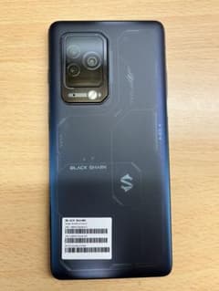 Black Shark 5 Pro 日本版のサムネイル