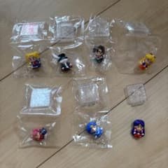 セーラームーン ミニフィギュア 7体セット 台座付きのサムネイル