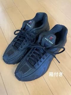 Naaa様専用【NIKE SHOX R4】ブラック24.5【値下げ交渉⭕️】のサムネイル