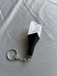 superM ペンライト　キーホルダーのサムネイル