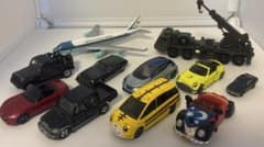 トミカ ミニカー 11台セットのサムネイル