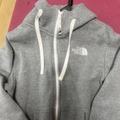 THE NORTH FACE グレー ジッパーパーカーのサムネイル