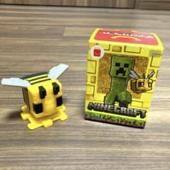 ハッピーセット　マイクラ　はちのサムネイル