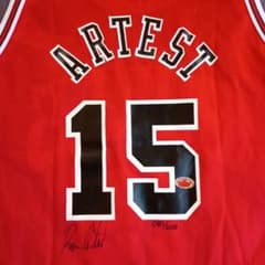 世界限定200枚 NBA シカゴ・ブルズ ロン・アーテスト 直筆サイン入ジャージのサムネイル