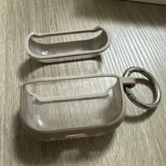 AirPods Pro 第二世代　ケースのサムネイル