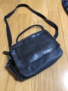 ショルダーバッグのサムネイル