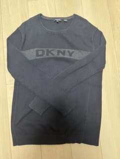 DKNY ダークグレー ロゴ入り ニットのサムネイル