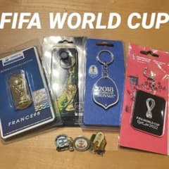 7点FIFAワールドカップキーホルダー新品未開封2002ピンバッジサッカー