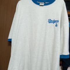 GENUINEMERCHANDICE　Tシャツのサムネイル