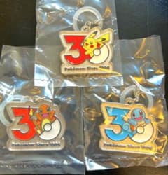 ⭐︎タイムセール⭐︎ポケモン 30周年記念　メタルチャーム　マスコット 3個セットのサムネイル