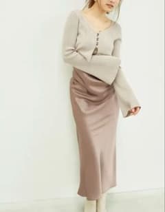 SNIDEL ニットカーディガン&キャミワンピースSET 17日までのお値段のサムネイル
