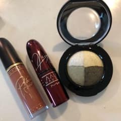 MAC ミネラライズアイシャドウ　リップ口紅のサムネイル
