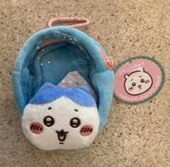 【新品タグ付き】ちいかわ 窓付きおかおミニポーチ ハチワレのサムネイル