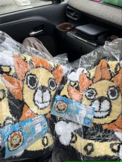 ★新品★ ワンピース　サウザンド・サニー号　ラグマット ONE PIECE