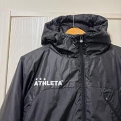 美品　ATHLETA ナイロンパーカー　ナイロンジャケット　中綿入り　アウター