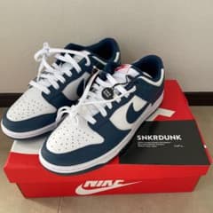 Nike DUNK LOW Valerian Blueのサムネイル