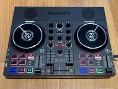 Numark DJコントローラー スピーカー内蔵のサムネイル