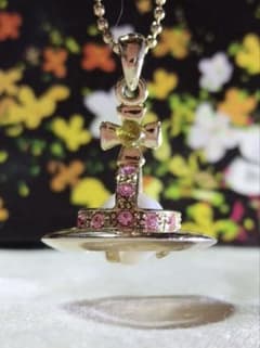 Vivienne Westwood オーブネックレスのサムネイル