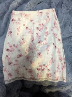 花柄フレアスカート サイズ64のサムネイル