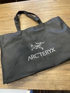 Arc’teryx ショップバッグのサムネイル