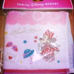未開封未使用ディズニー  ハンドタオルのサムネイル