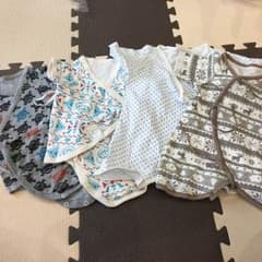 コンビ肌着のサムネイル