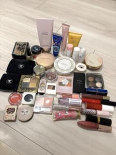 Chanel コスメセット アイシャドウ リップのサムネイル