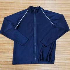 新品。130ラッシュガード チャック 長袖のサムネイル
