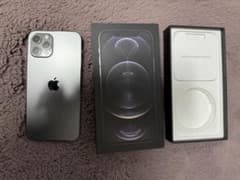 iPhone 12 pro グラファイト 256GBのサムネイル