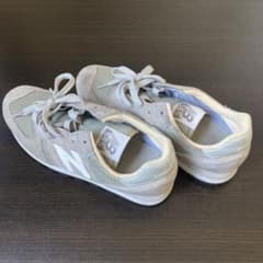 new balance CM565 グレイ 27.5cmのサムネイル