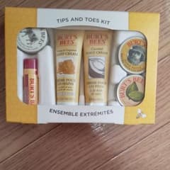 BURT BEES  ハンドクリームセットのサムネイル
