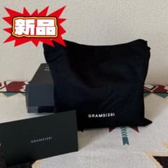 Grams28 157 エッセンシャルクロスボディバッグ - メルカリ