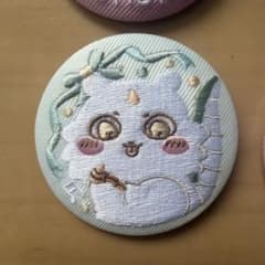 【こるせあ様専用】ちいかわ 刺繍缶バッジ 3種セットのサムネイル