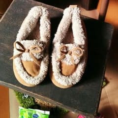 試し履きのみ！モカシンのサムネイル