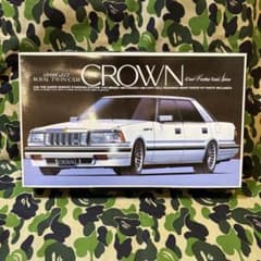 未組立 ニチモ 1/24 トヨタ ニュークラウン ロイヤルサルーンG 絶版 未組立 ニチモ 1/24 トヨタ ニュークラウン ロイヤルサルーンG