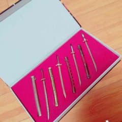 ワンピース ゾロ 刀のサムネイル