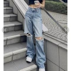 EVRIS ダメージデニムパンツのサムネイル
