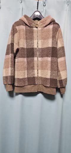 BLUE LABEL CRESTBRIDGE ボアパーカー チェックのサムネイル