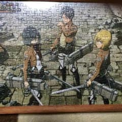 進撃の巨人 パズルのサムネイル
