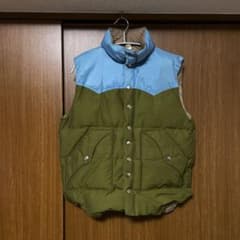 カナダ製 パウダーホーン マウンテン ダウンベストのサムネイル