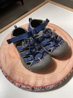 KEEN キーン サンダル 18cm 18.5cm 17.5cm 外遊び 川遊びのサムネイル