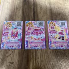 ガーリーアイランドコーデ 虹野ゆめのサムネイル