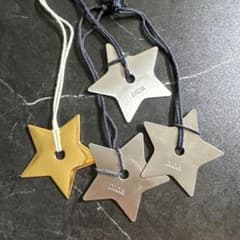 Dior スターチャーム 4個セット 星型 ノベルティ - メルカリ
